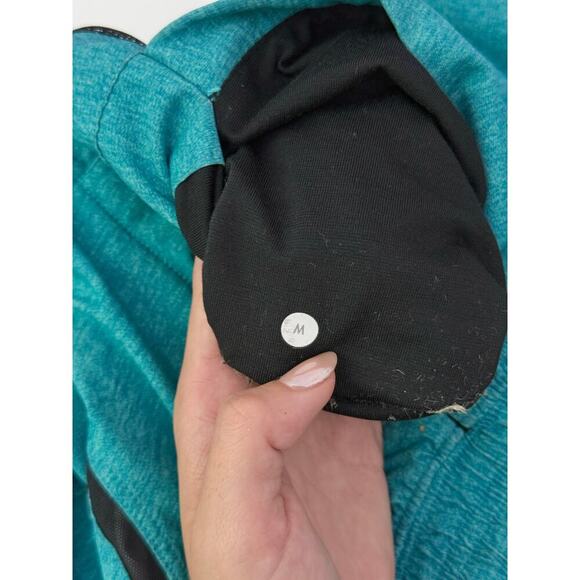 Men's Lululemon Teal Pace Breaker Shorts lined 9" - size  M - Picture 5 of 8